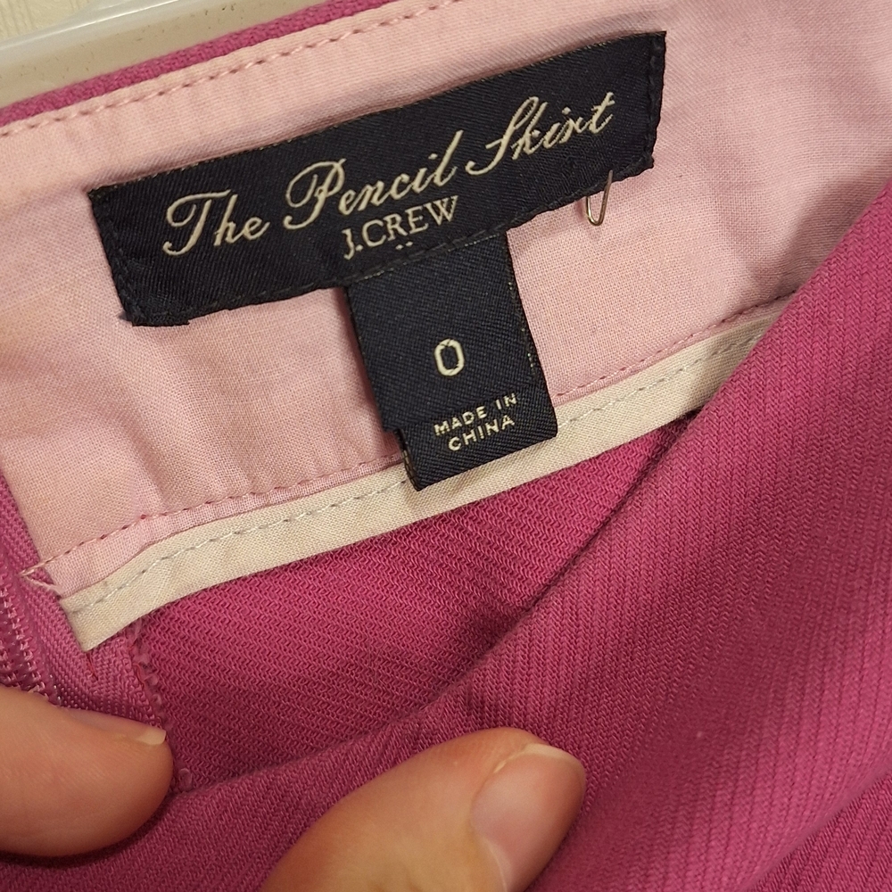 J. Crew Vibrant Pink Pencil Skirt/ Size 0 - Picture 4 of 9